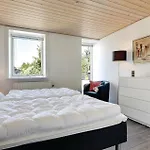 펜션 22-bedroom In Henne
