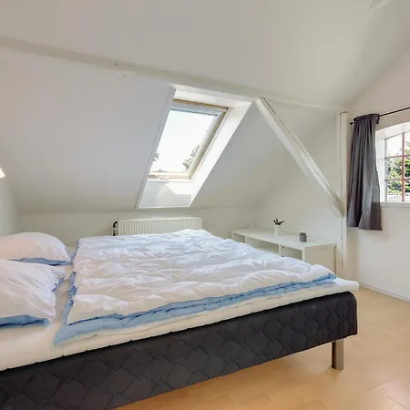 22-bedroom In Henne