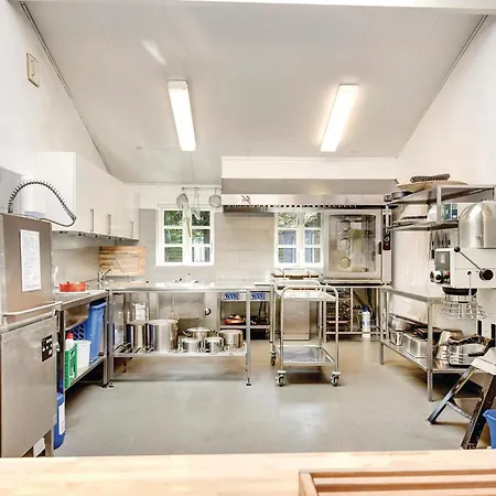 22-bedroom In Henne