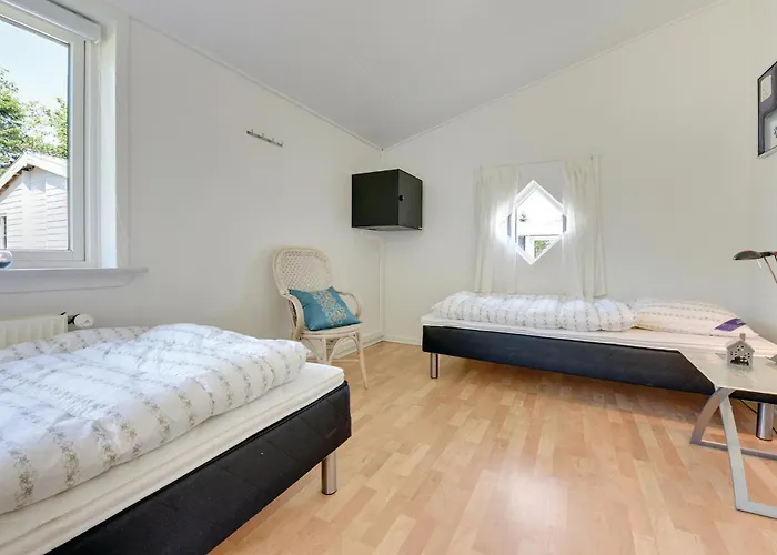 22-bedroom In Henne 別荘