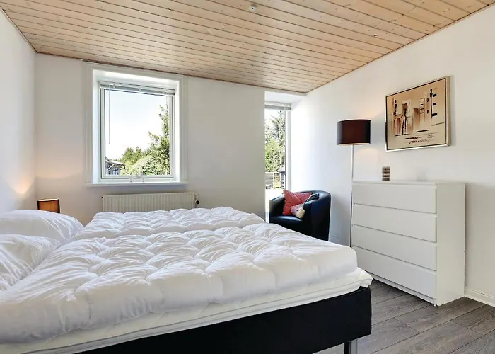 別荘 22-bedroom In Henne